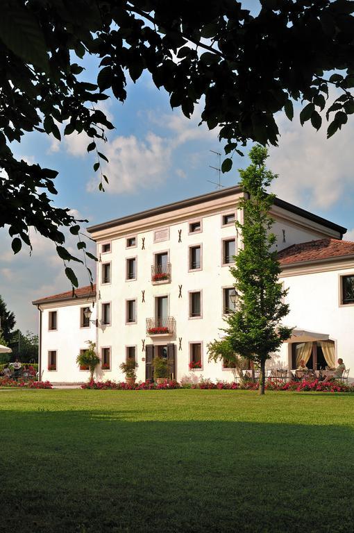 Hotel Villa Dei Carpini Oderzo Luaran gambar